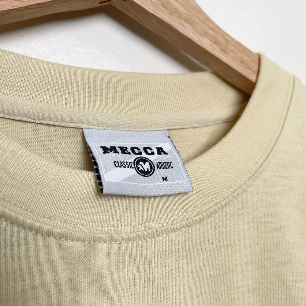 Mecca Mens Medium Short Sleeve Vintage Embroidered Print Logo Tshirt - Picture 4 of 11
